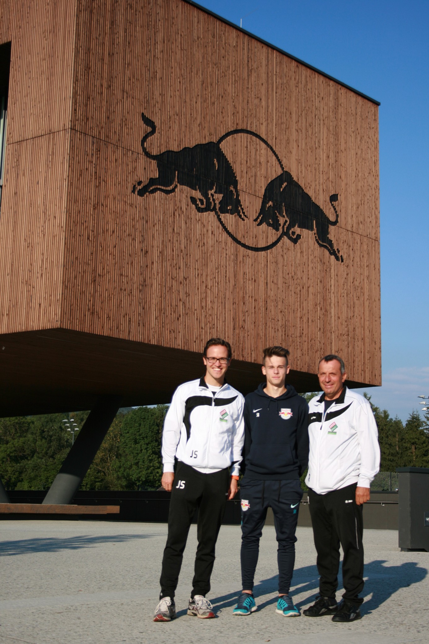 Zu Gast bei Red Bull Salzburg - Campus BHAK/BHAS GOLF-HAK ...